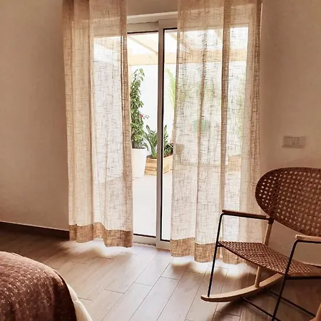 The Terrace House - Gremio Apartment *
